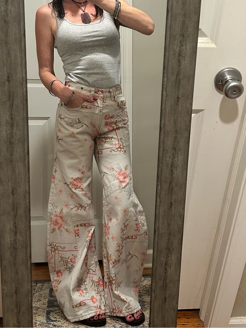 NWT Free People We the Free Eden Printed Slouchy Jeans Ivory Combo Cross Stitch - Picture 3 of 16